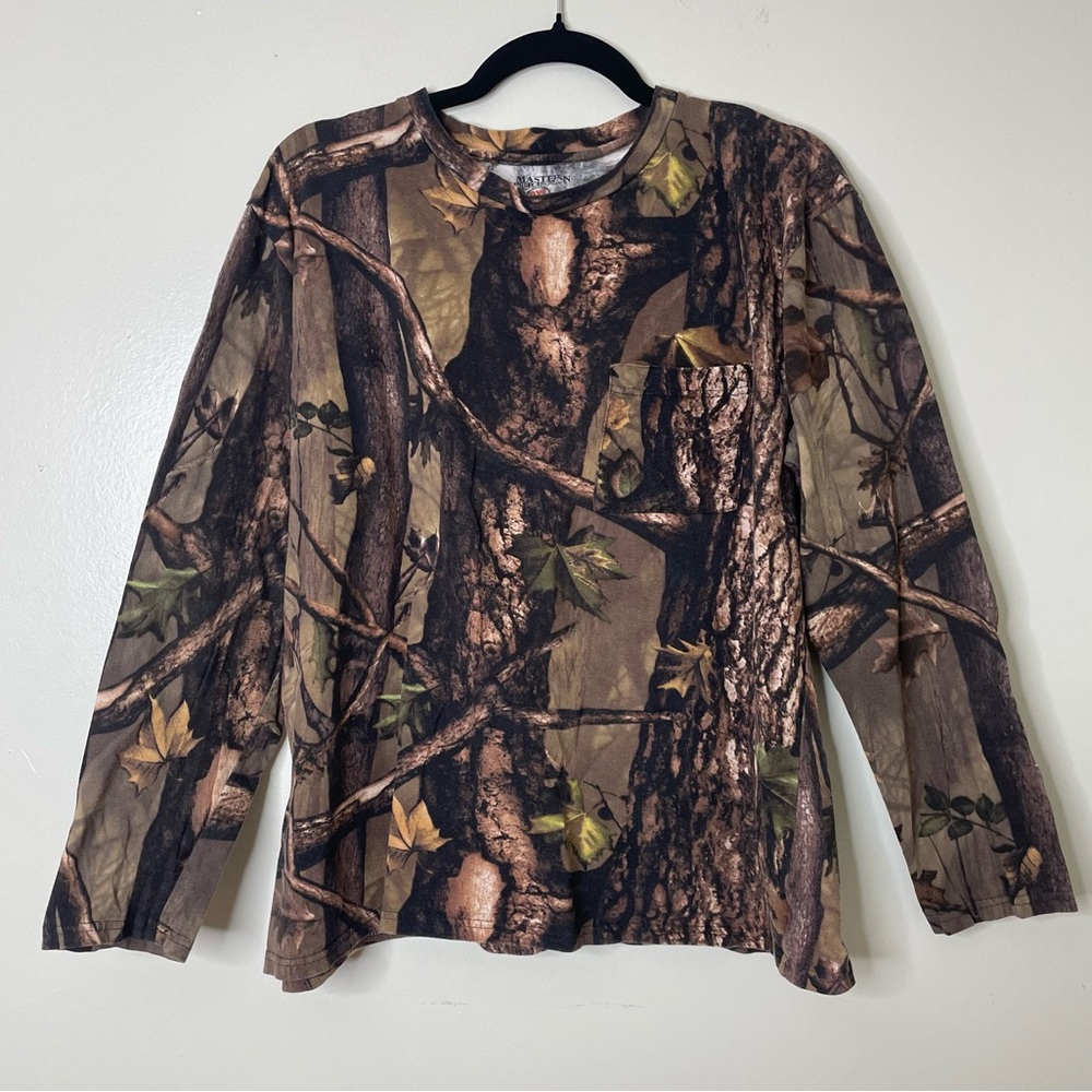 basic long sleeve camo tee